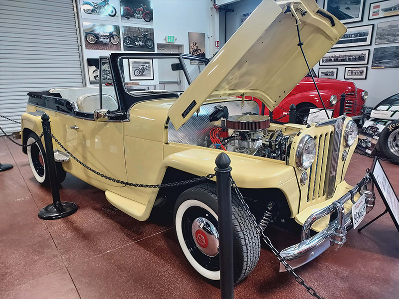 1949 Willys Overland Jeepster